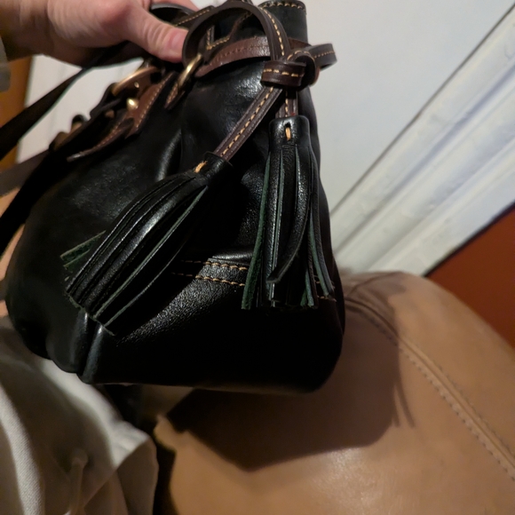 Dooney & Bourke Black Leather Tote Bag - Picture 6 of 9